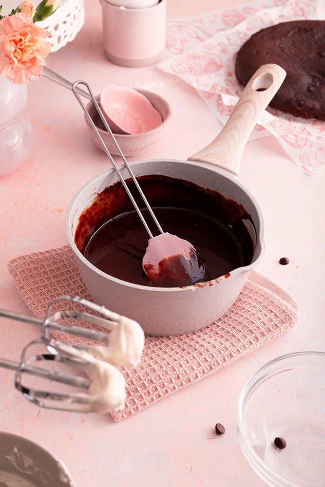 Chocolate mousse in preparation