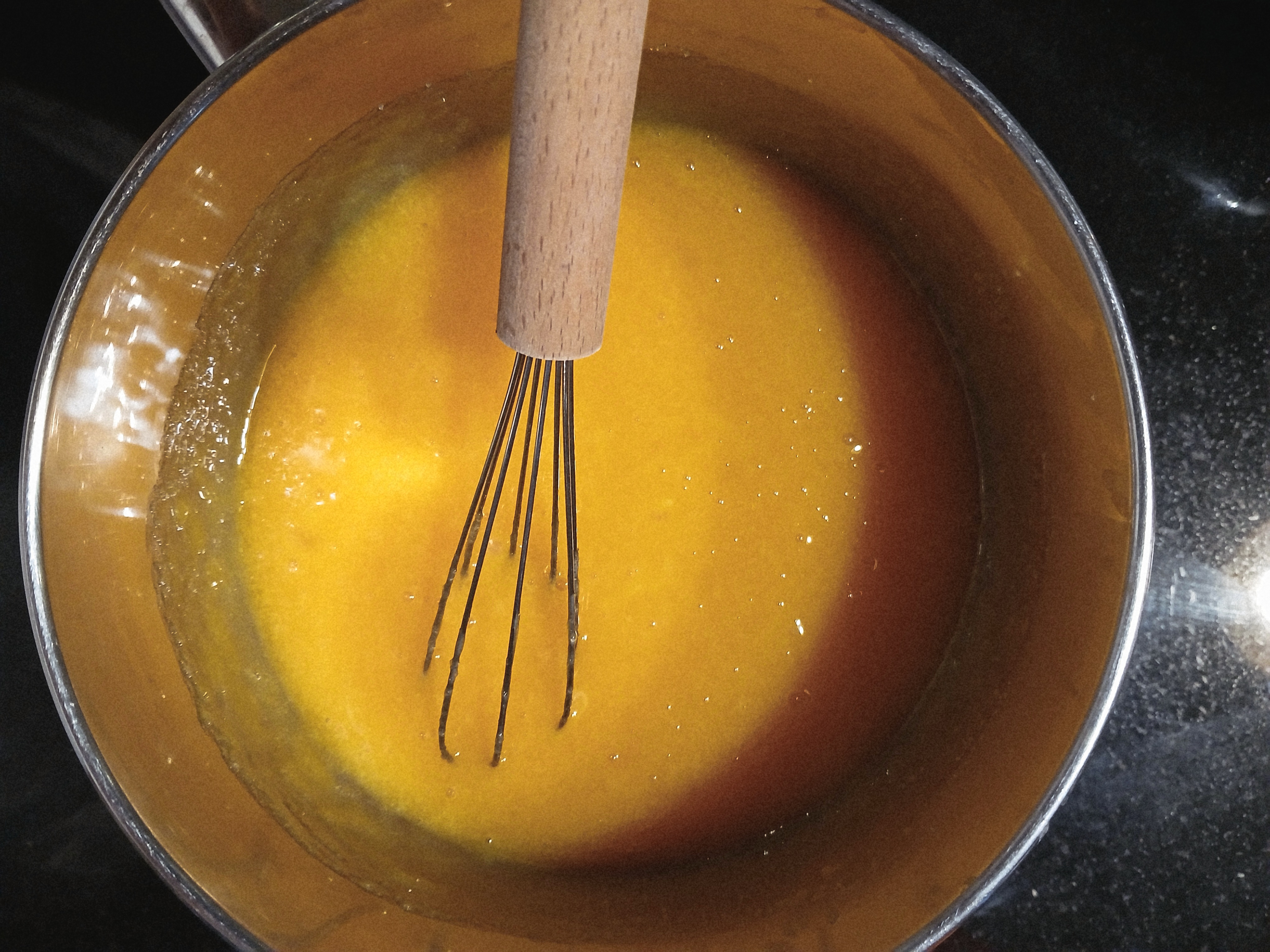 Vanilla and chocolate crème mousseline.